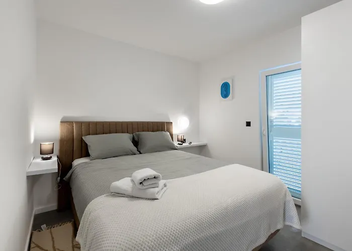 Sandra Appartement Vir